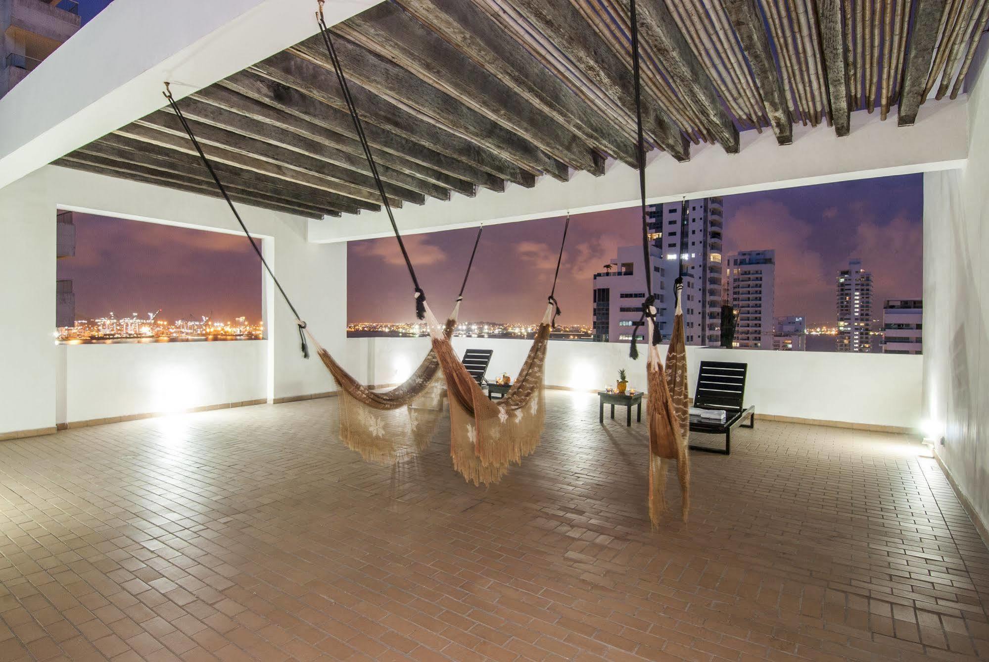 Aparthotel Travelers Orange Cartagena Esterno foto