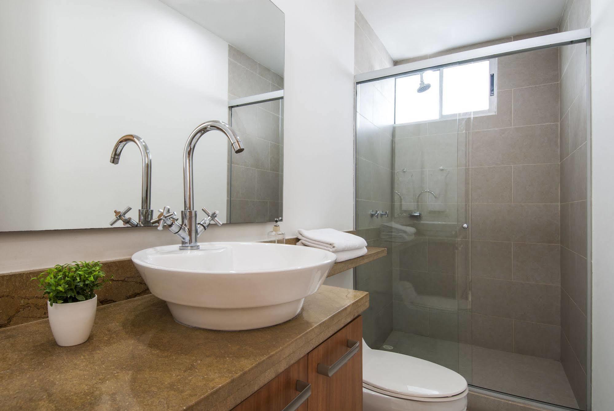 Aparthotel Travelers Orange Cartagena Esterno foto